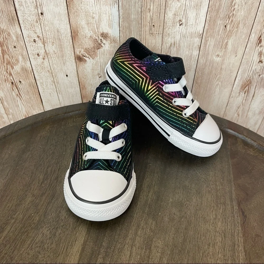 Converse 1V Ox “All of the Stars” Sneaker Size 7 Infant